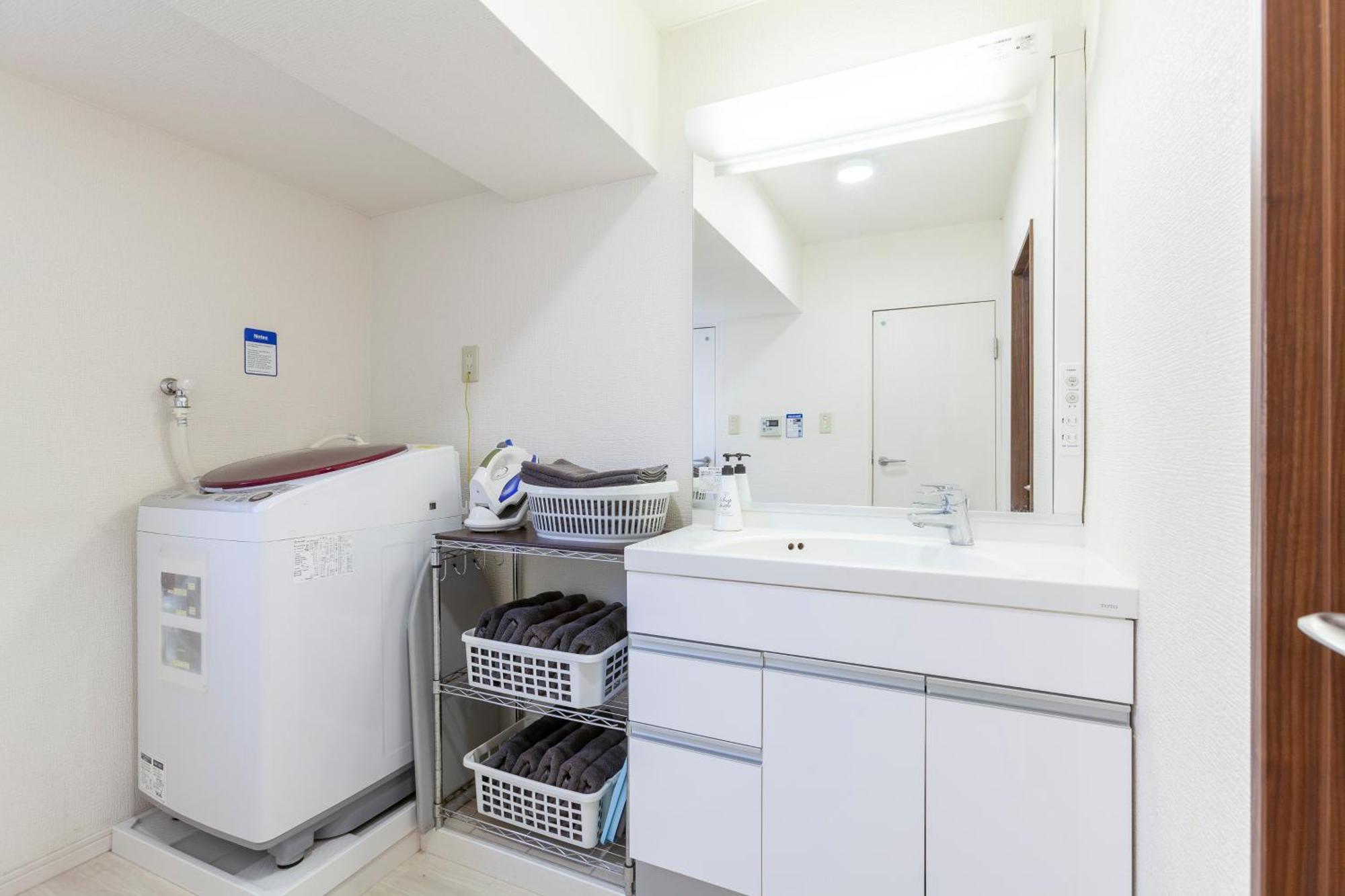 Premier Suite Shinjuku West 3F 4F Tōkyō Extérieur photo
