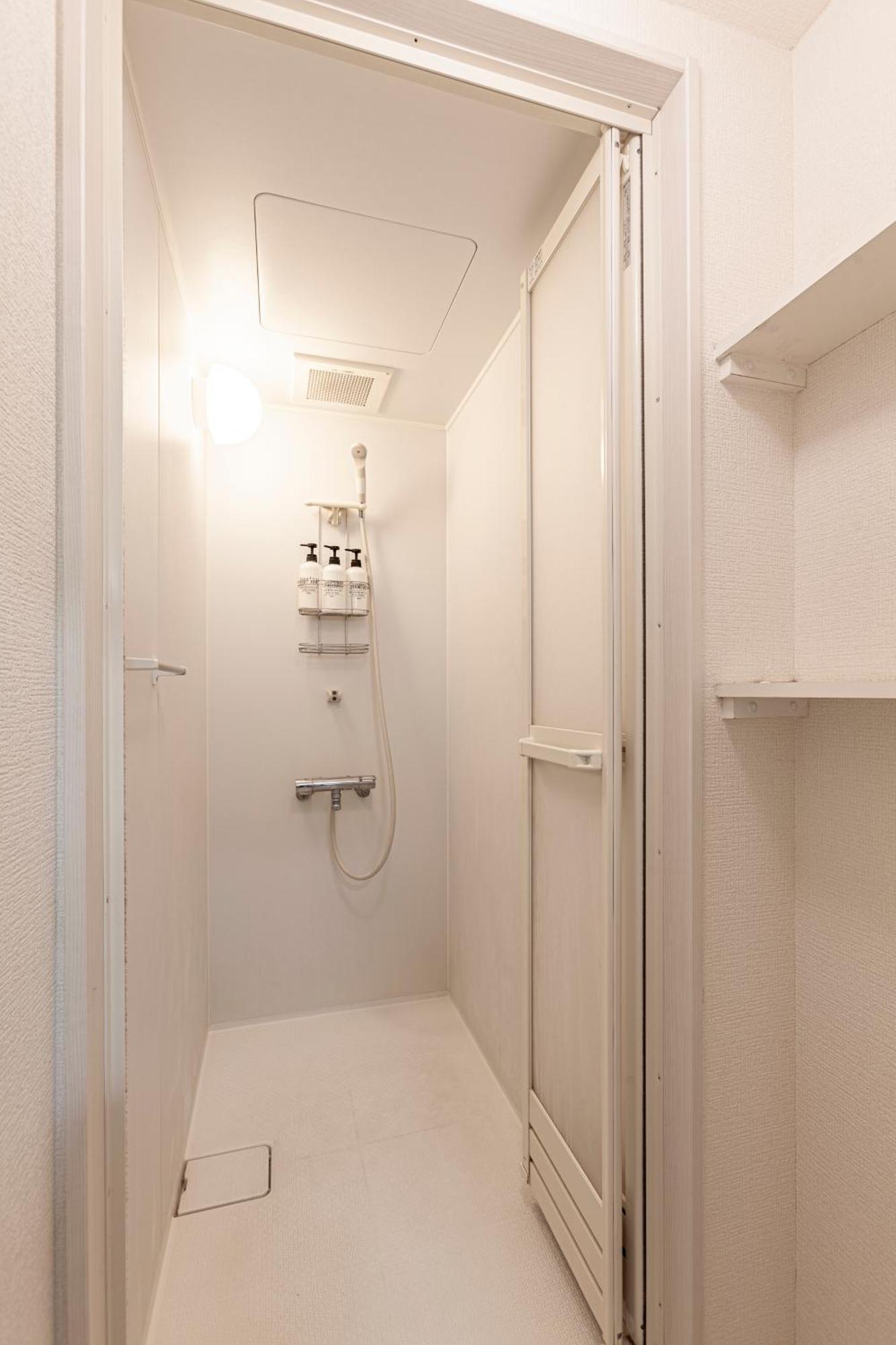 Premier Suite Shinjuku West 3F 4F Tōkyō Extérieur photo